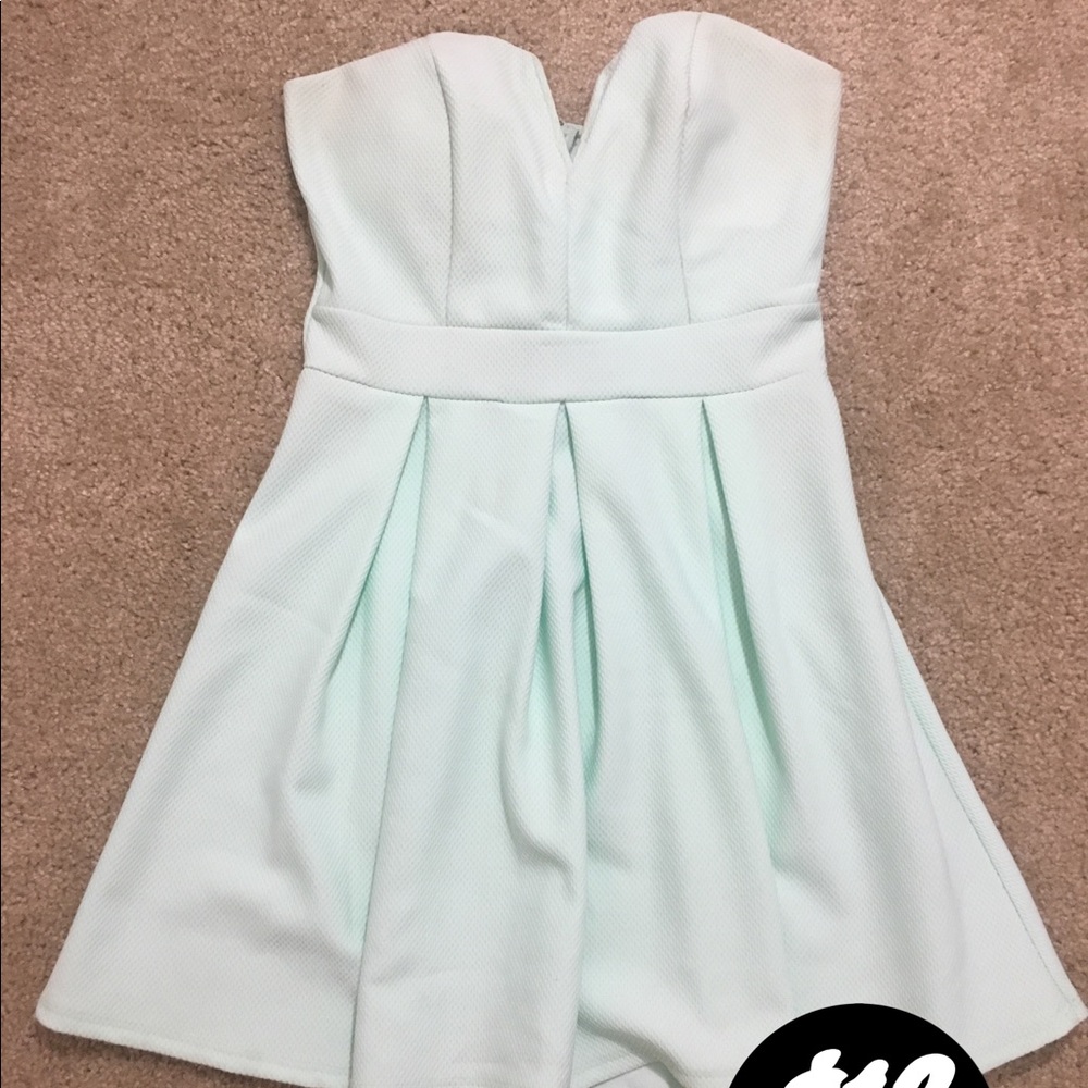 Strapless dress